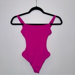 Neon Pink Skims Fits Everybody Thong XXS Bodysuit never worn